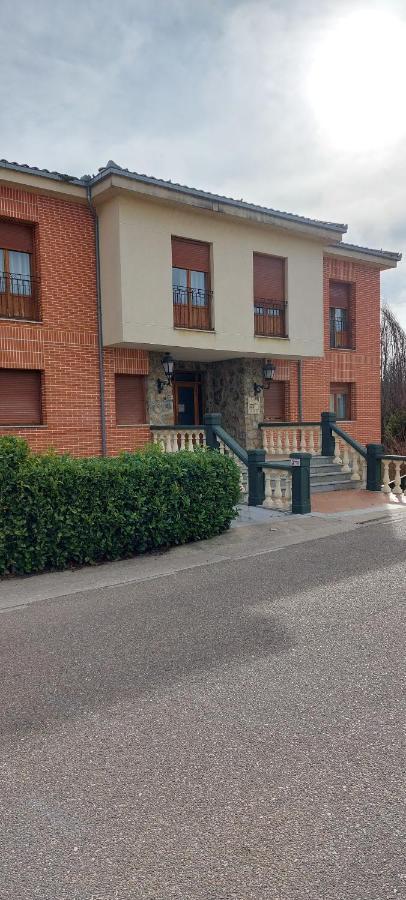 Muelas del Pan Hotel Rural El Vedal מראה חיצוני תמונה